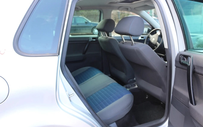 Volkswagen Polo cena 14799 przebieg: 196000, rok produkcji 2007 z Gniew małe 106